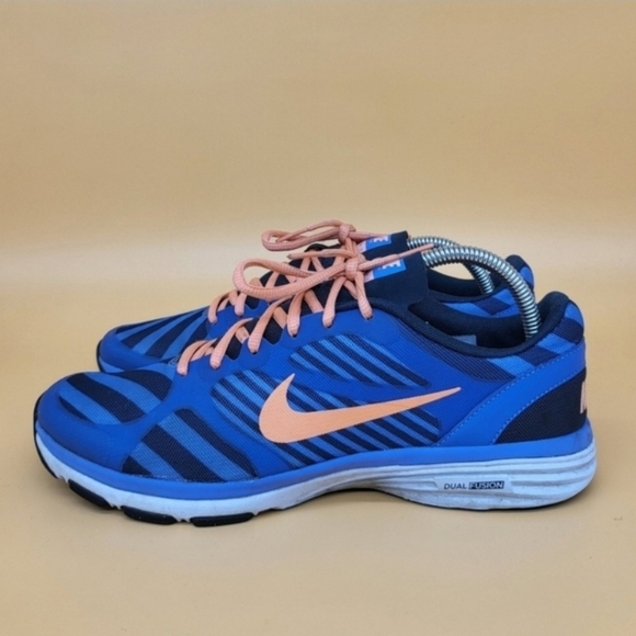 Nike Shoes - Nike Dual Fusion TR Women's Training Shoes Size 10